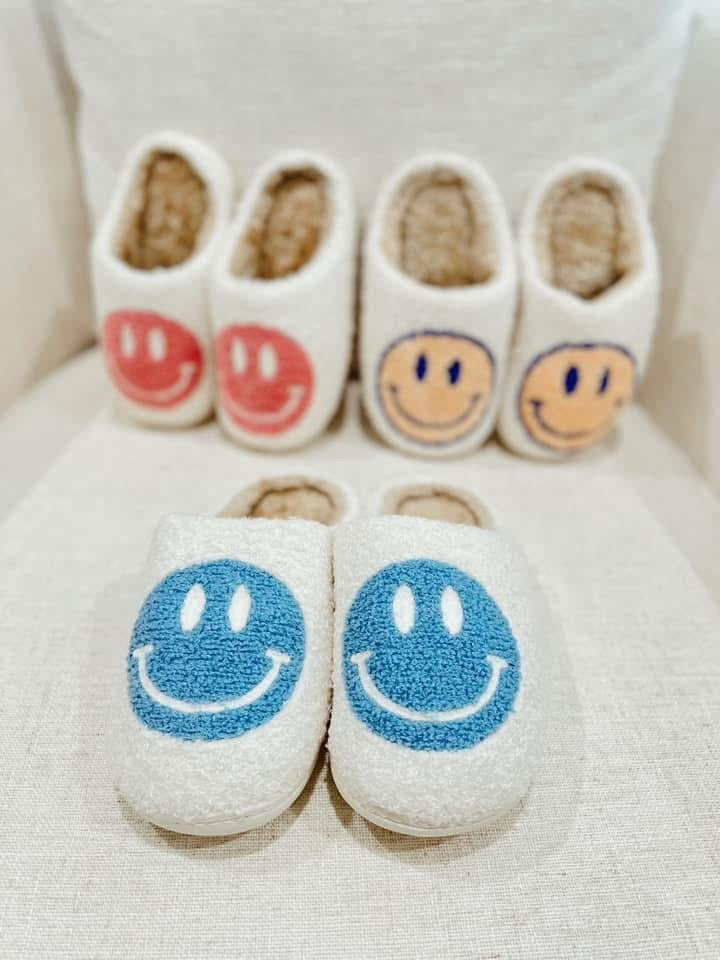 Kids smiley slippers