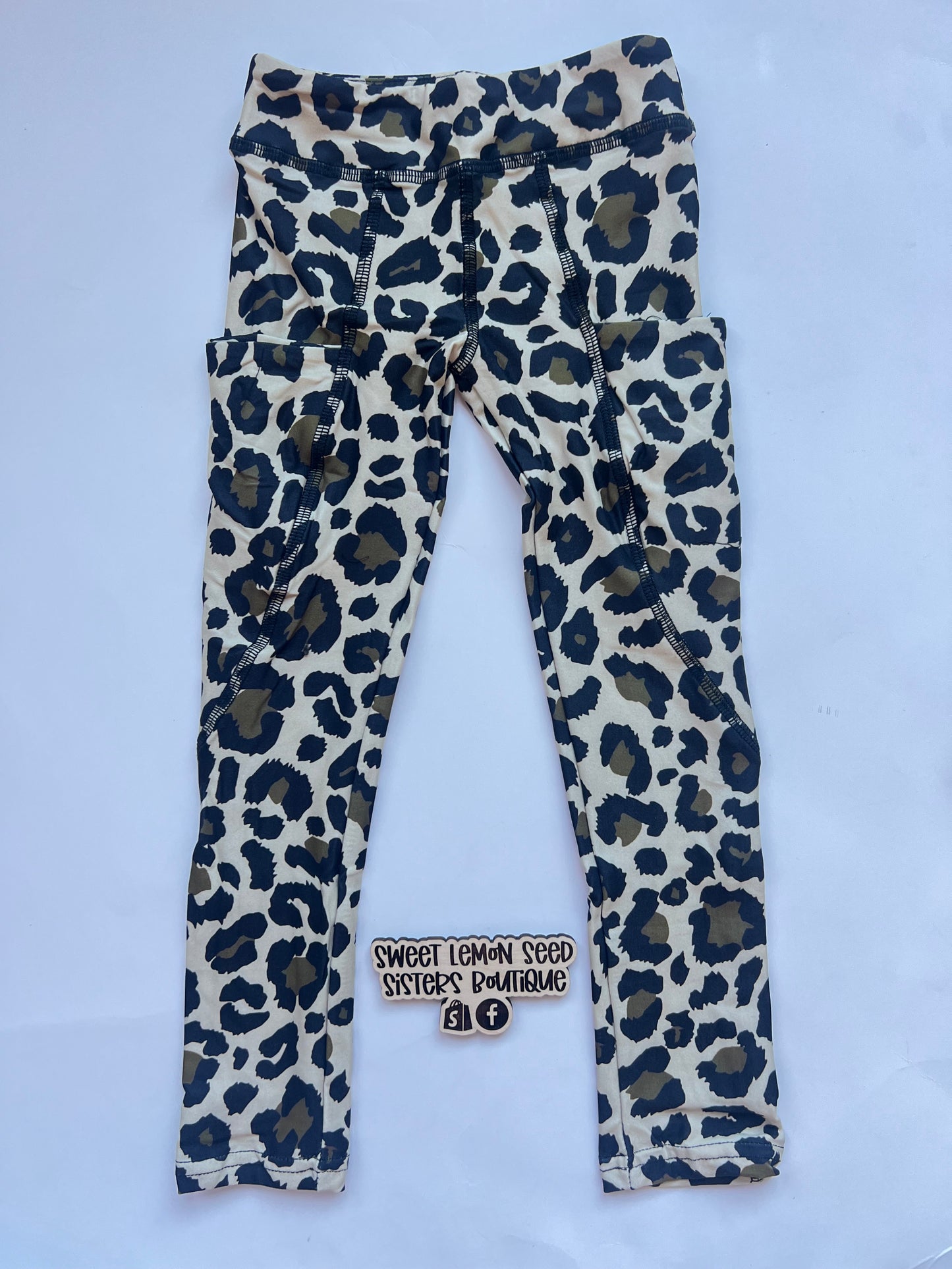 Leopard leggings