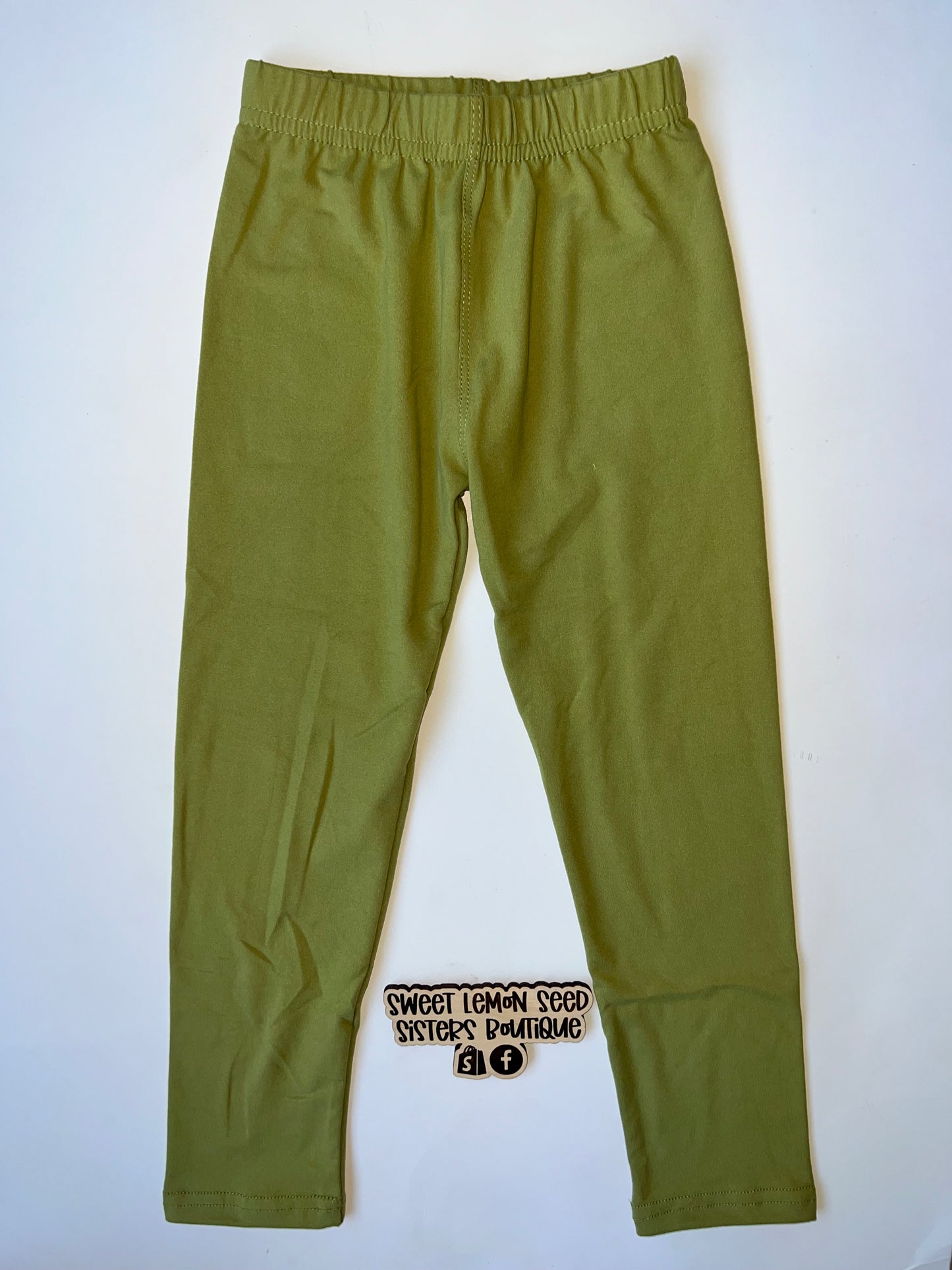 Olive green leggings (pockets or no pockets)