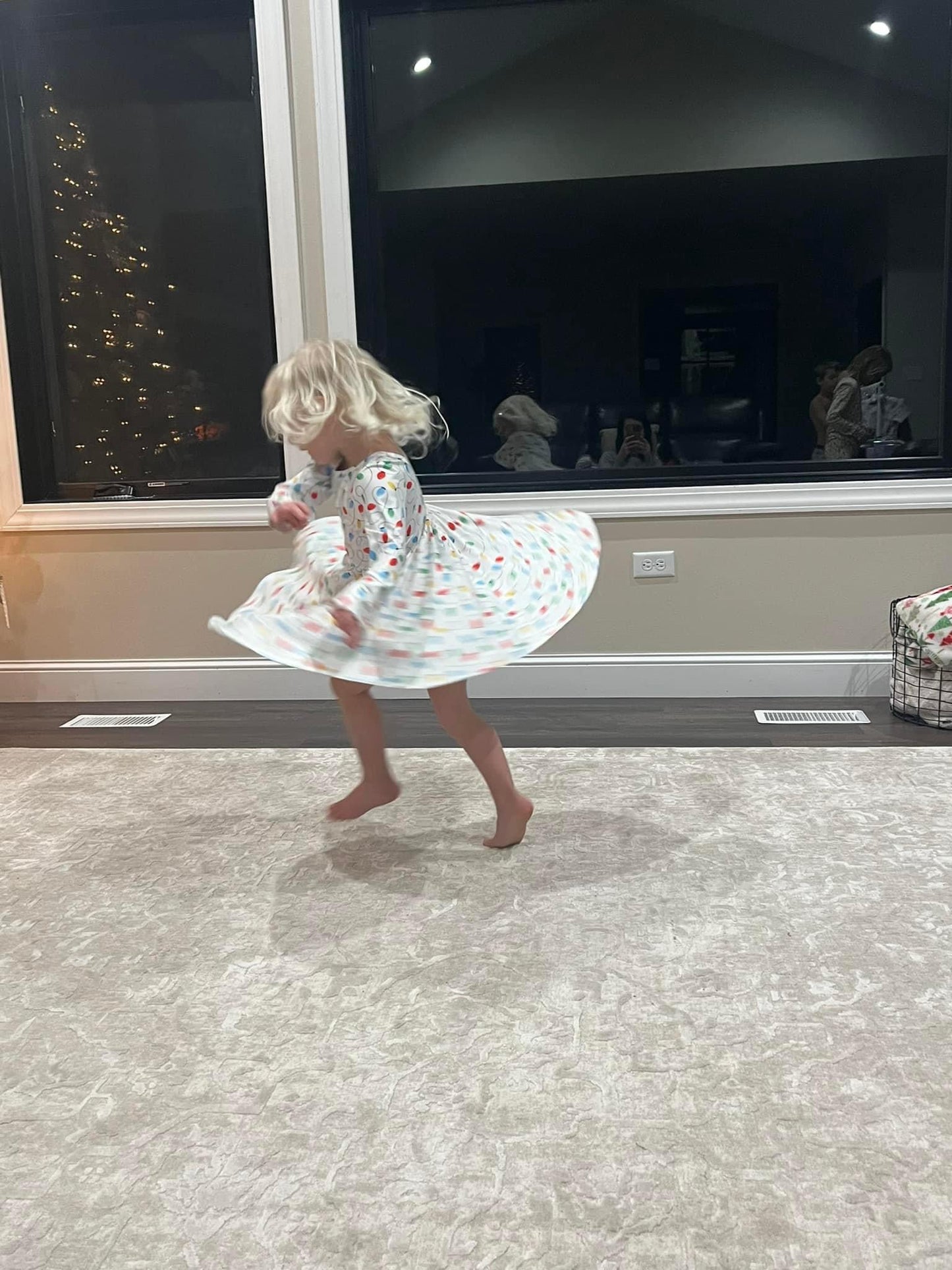 Light bulb dress - 4t